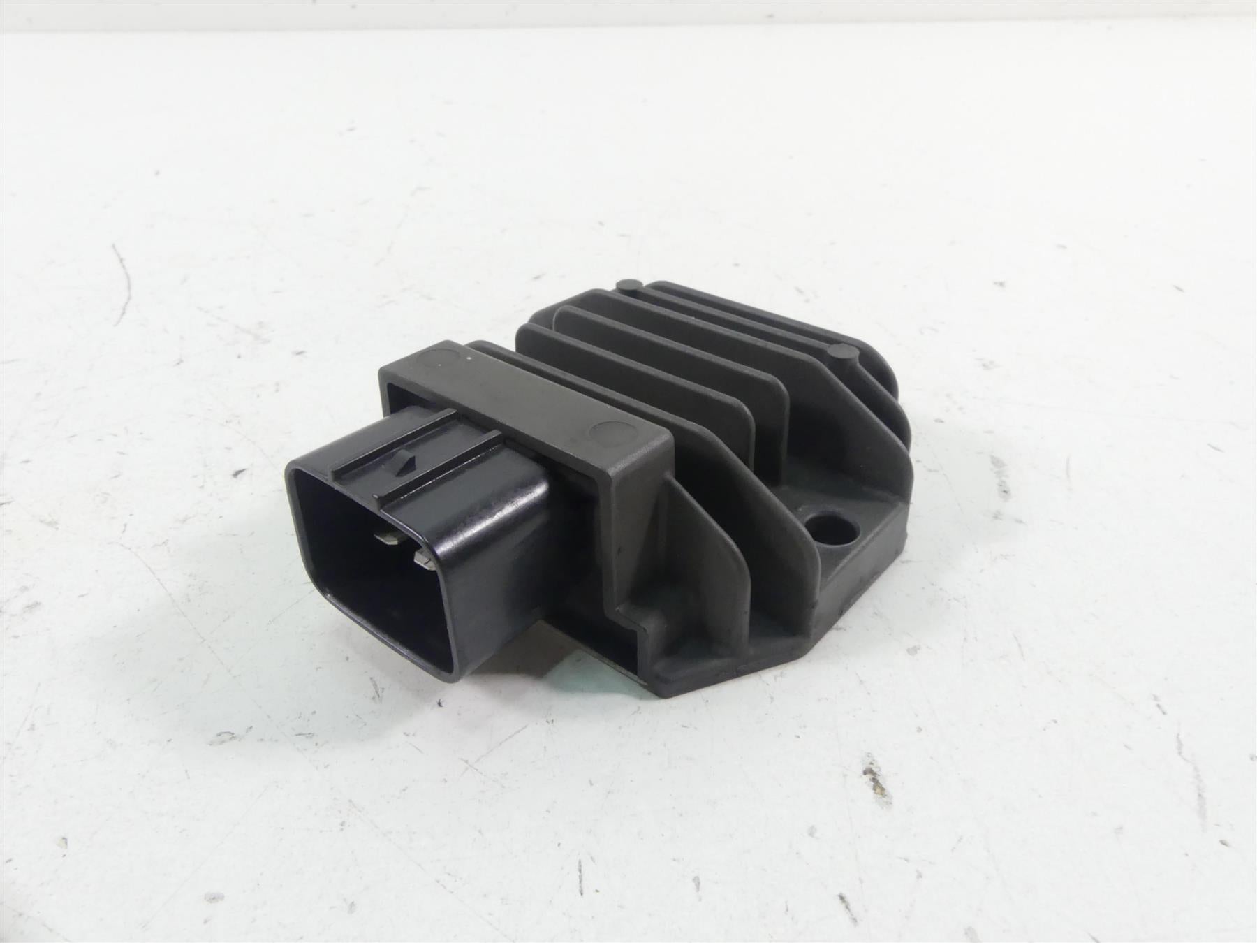 2015 KTM 1290R Super Duke Rectifier Voltage Regulator FH022AA 60311034000 {{ shop.shopifyCountryName }} - Mototech271
