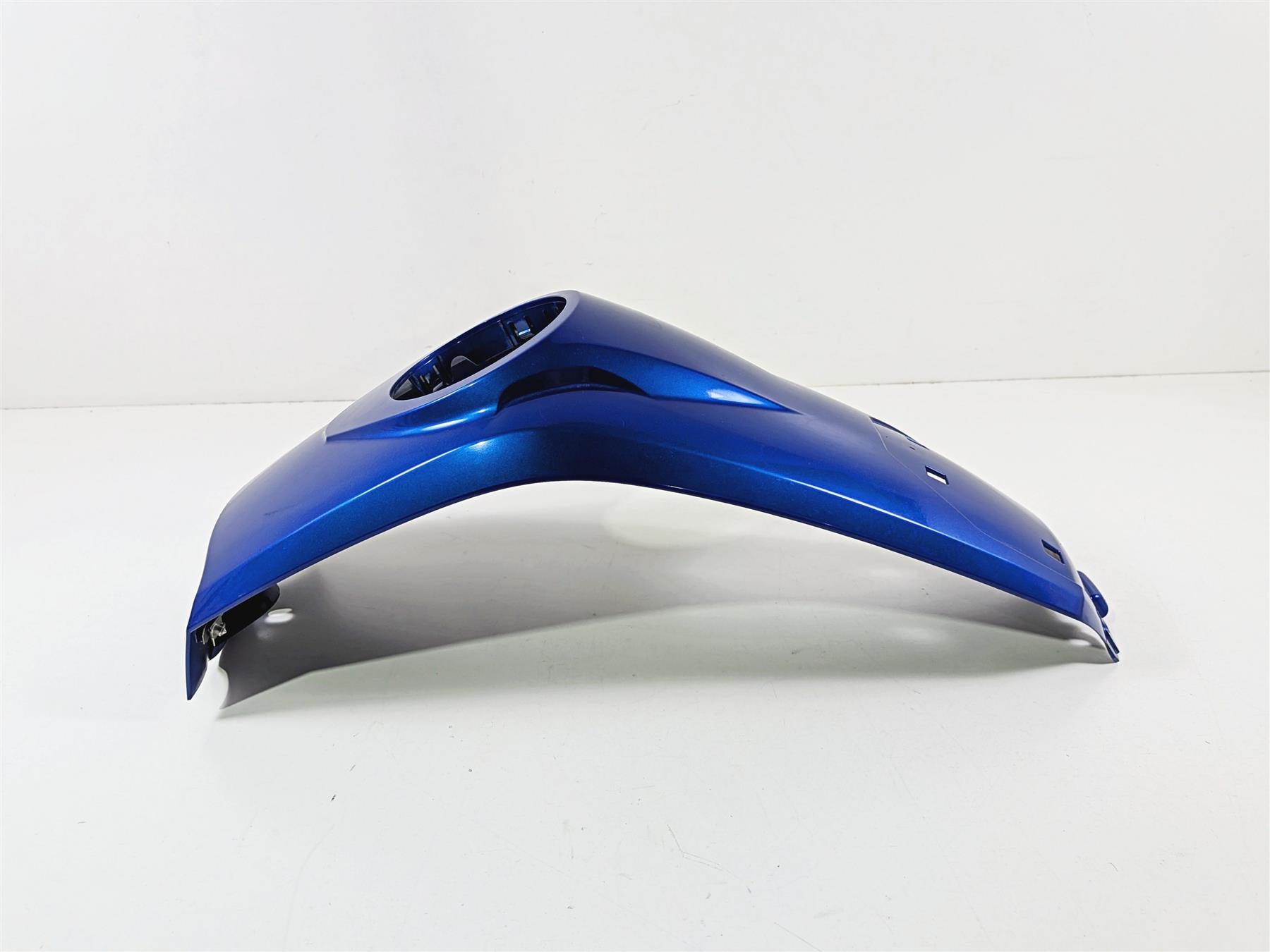 2019 BMW R1250GS K50 Blue Upper Center Tank Fairing Cover 46638563438 46638563439 {{ shop.shopifyCountryName }} - Mototech271