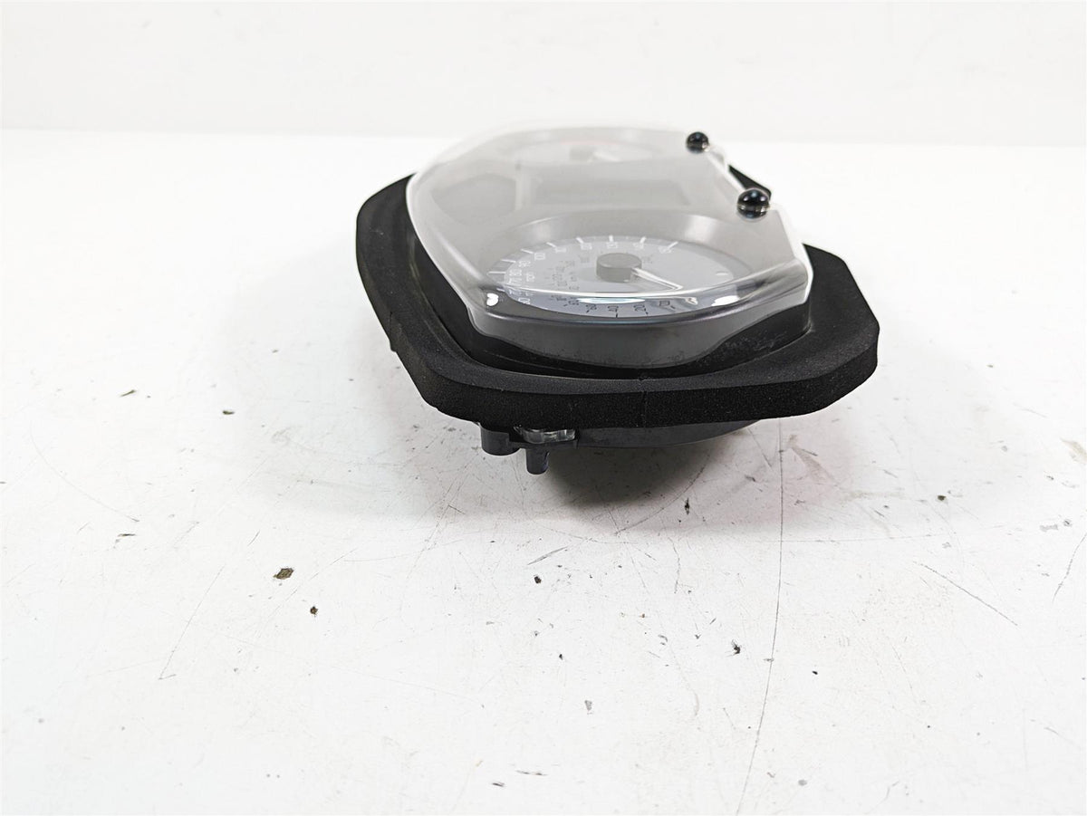 2007 BMW R1200RT K26 Speedometer Gauge Instrument 29K 62117704618 {{ shop.shopifyCountryName }} - Mototech271