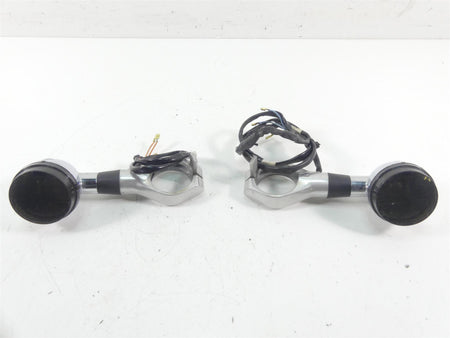 2003 Honda VTX1800 C Smoked Front Blinker & Clamp Set 33400-MBH-672 {{ shop.shopifyCountryName }} - Mototech271