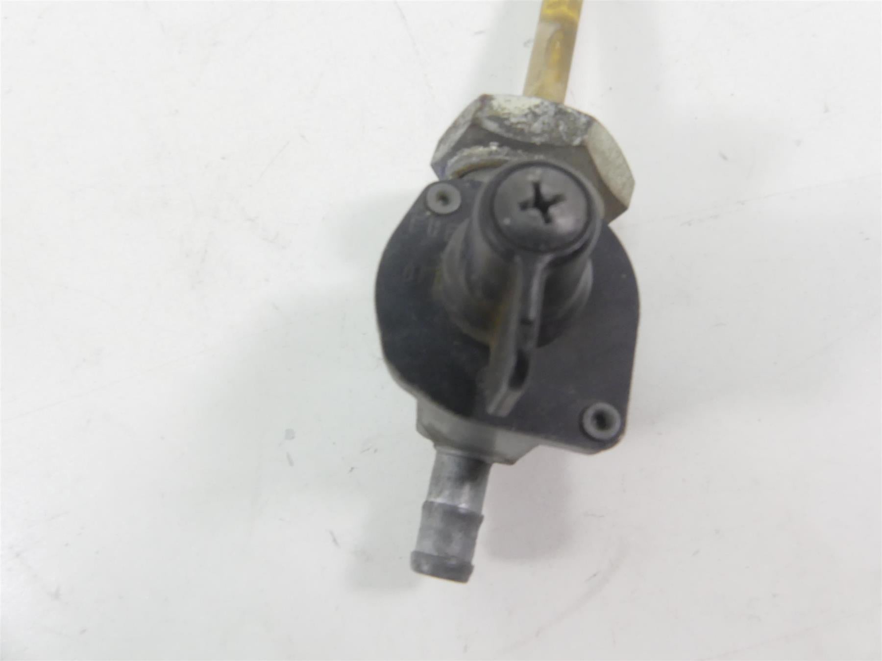 2007 Honda VT1100 C Shadow Spirit Fuel Gas Petrol Valve Petcock 16950-MAH-023 {{ shop.shopifyCountryName }} - Mototech271