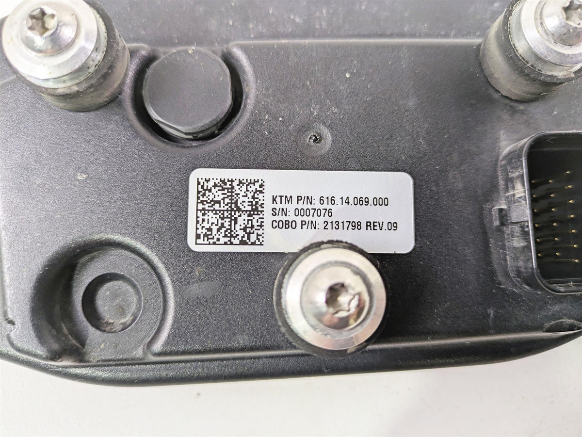 2018 KTM 1290 Super Duke R Speedometer Gauge Instrument - 19k 61614069000 {{ shop.shopifyCountryName }} - Mototech271