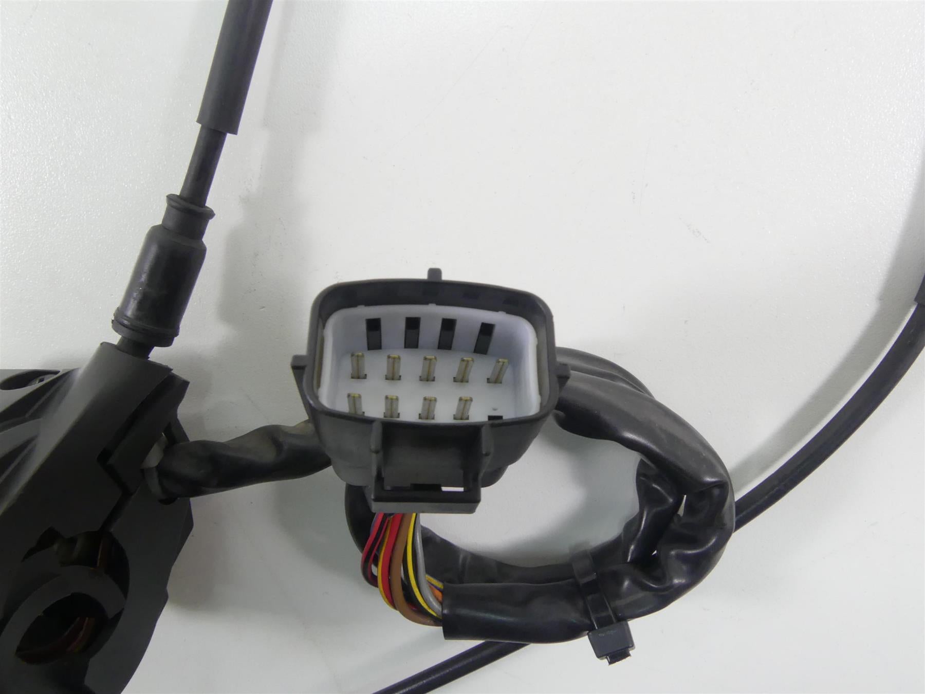 2004 Ducati 999 SBK Left Hand Turn Signal Control Switch + Cable 65140131A {{ shop.shopifyCountryName }} - Mototech271