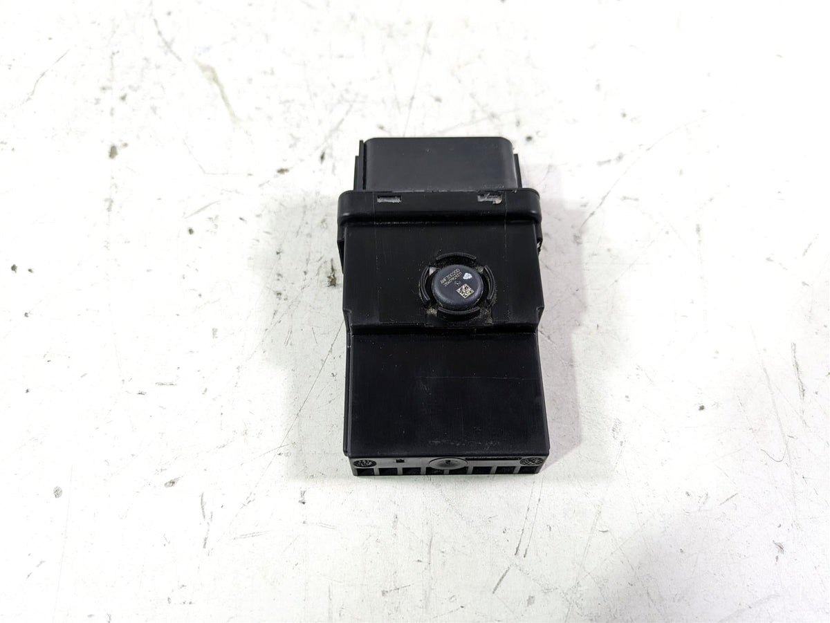 2022 BMW R1250 RT K052 Basic Module Unit Light Lamp 61357108182 {{ shop.shopifyCountryName }} - Mototech271