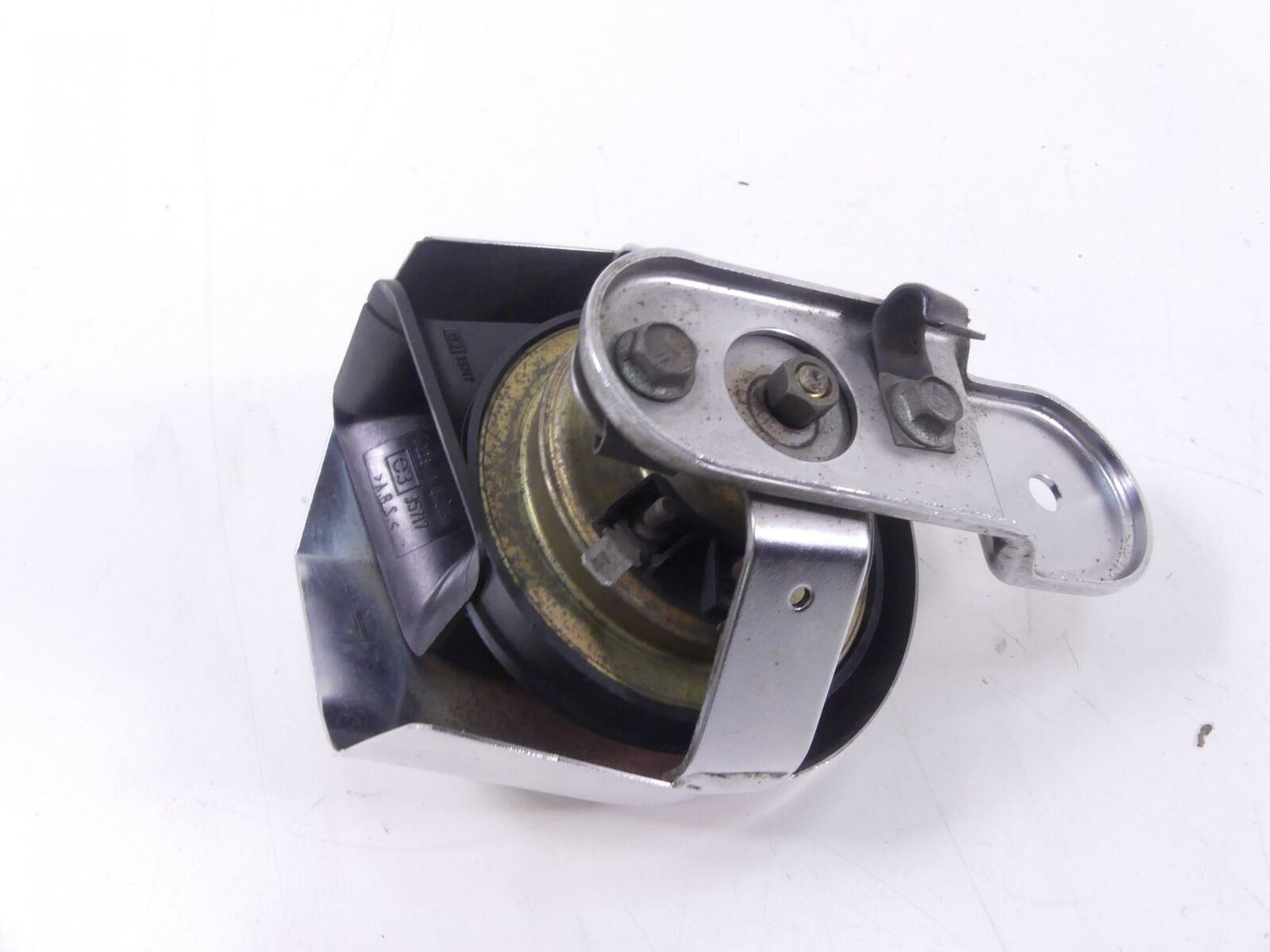 1995 Harley FXSTS Softail Springer Horn & Chrome Cover 61300478A {{ shop.shopifyCountryName }} - Mototech271