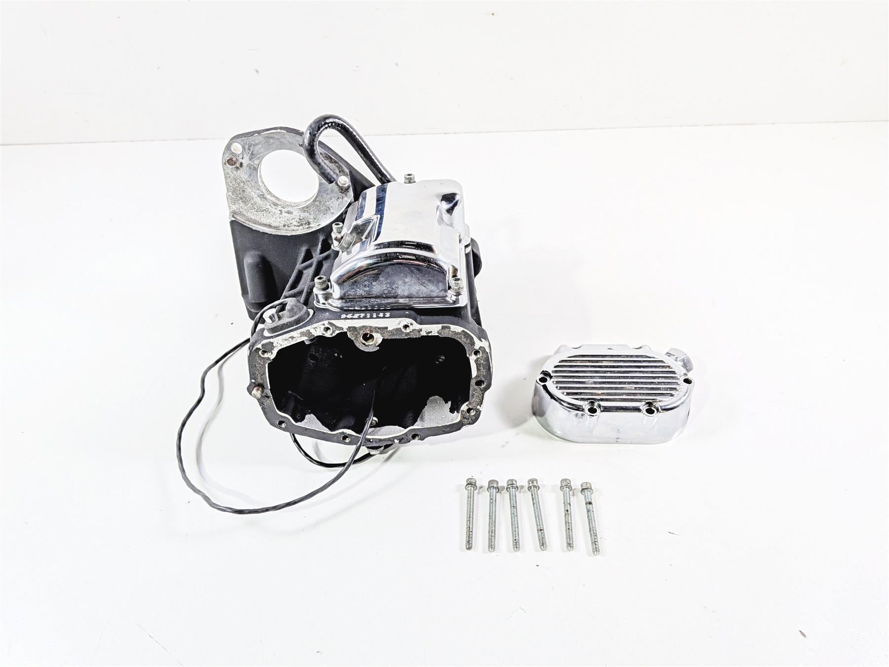 1996 Harley FLSTC Softail Heritage Transmission Gear Housing Cover Set 34732-96 {{ shop.shopifyCountryName }} - Mototech271