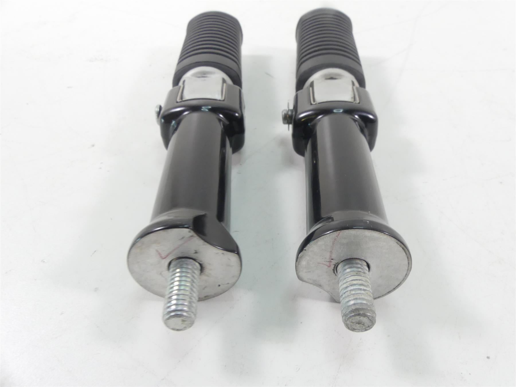 2019 Harley FLHC Softail Heritage Rear Passenger Pillion Foot Peg Set 50500744 {{ shop.shopifyCountryName }} - Mototech271