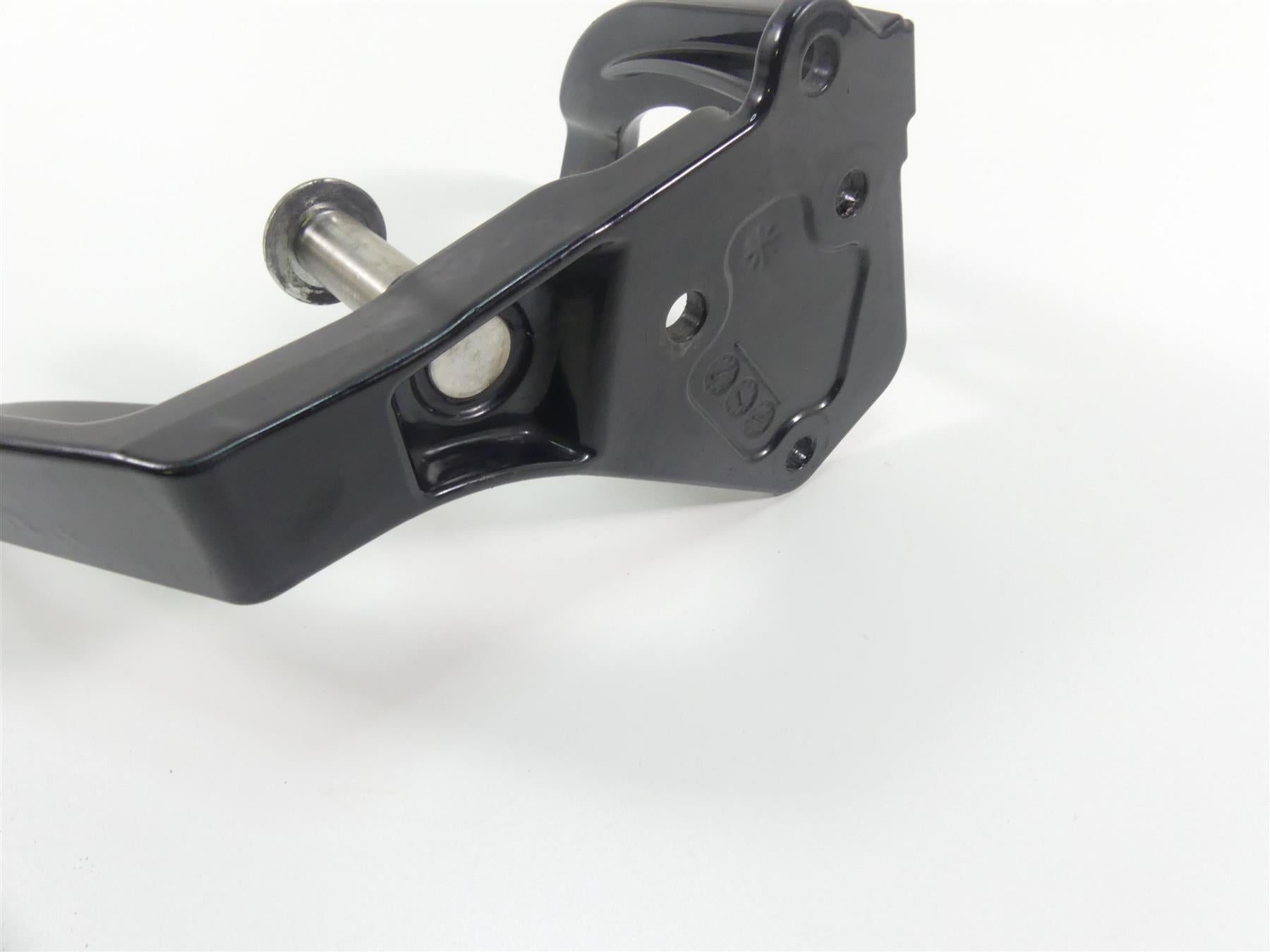 2008 Harley Softail FLSTSB Cross Bones Right Floor Board Foot Mount 50600026 {{ shop.shopifyCountryName }} - Mototech271