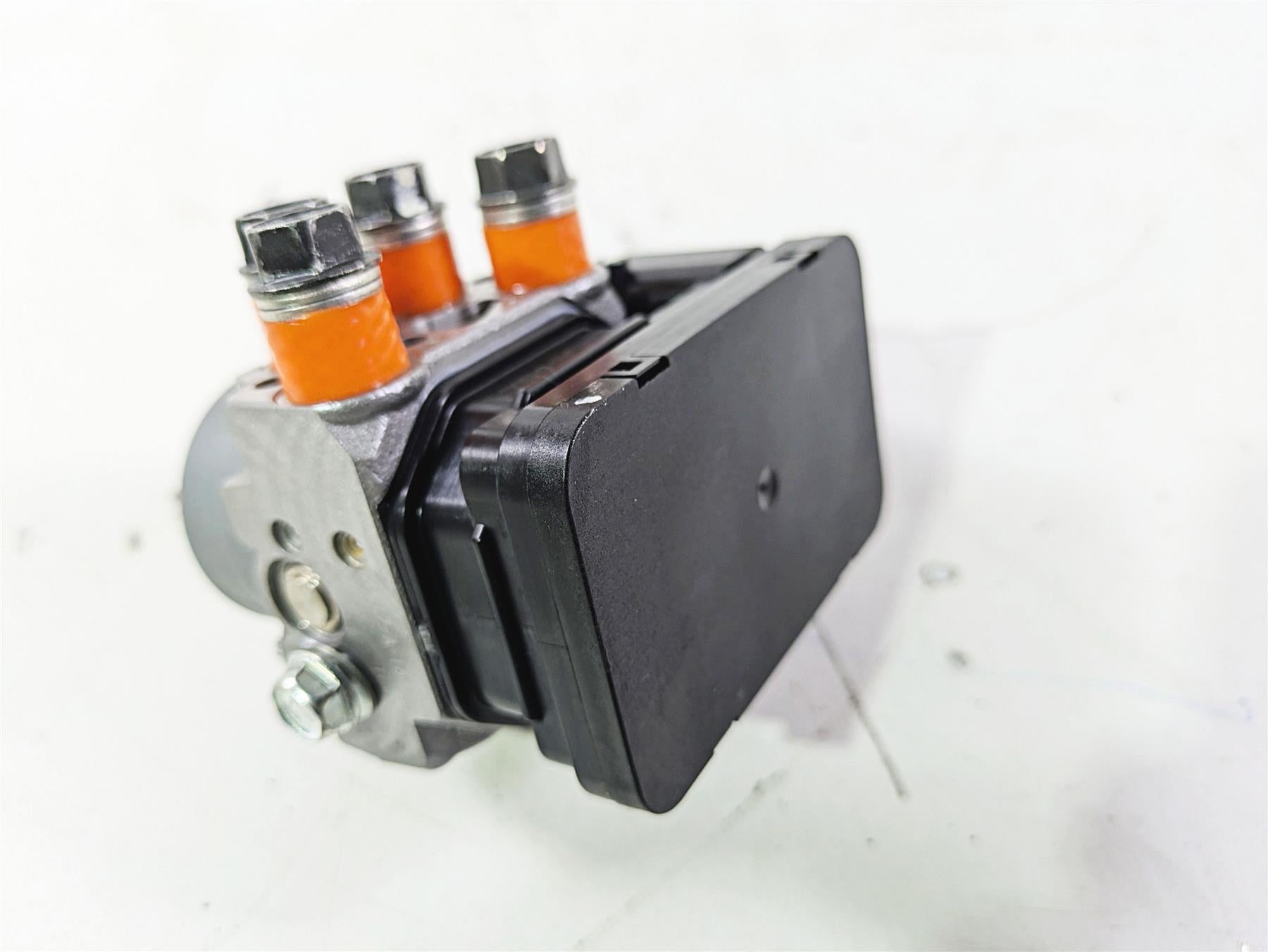 2022 Kawasaki ZR900RS Cafe Abs Brake Pump Unit Pressure Module 16082-0831 {{ shop.shopifyCountryName }} - Mototech271