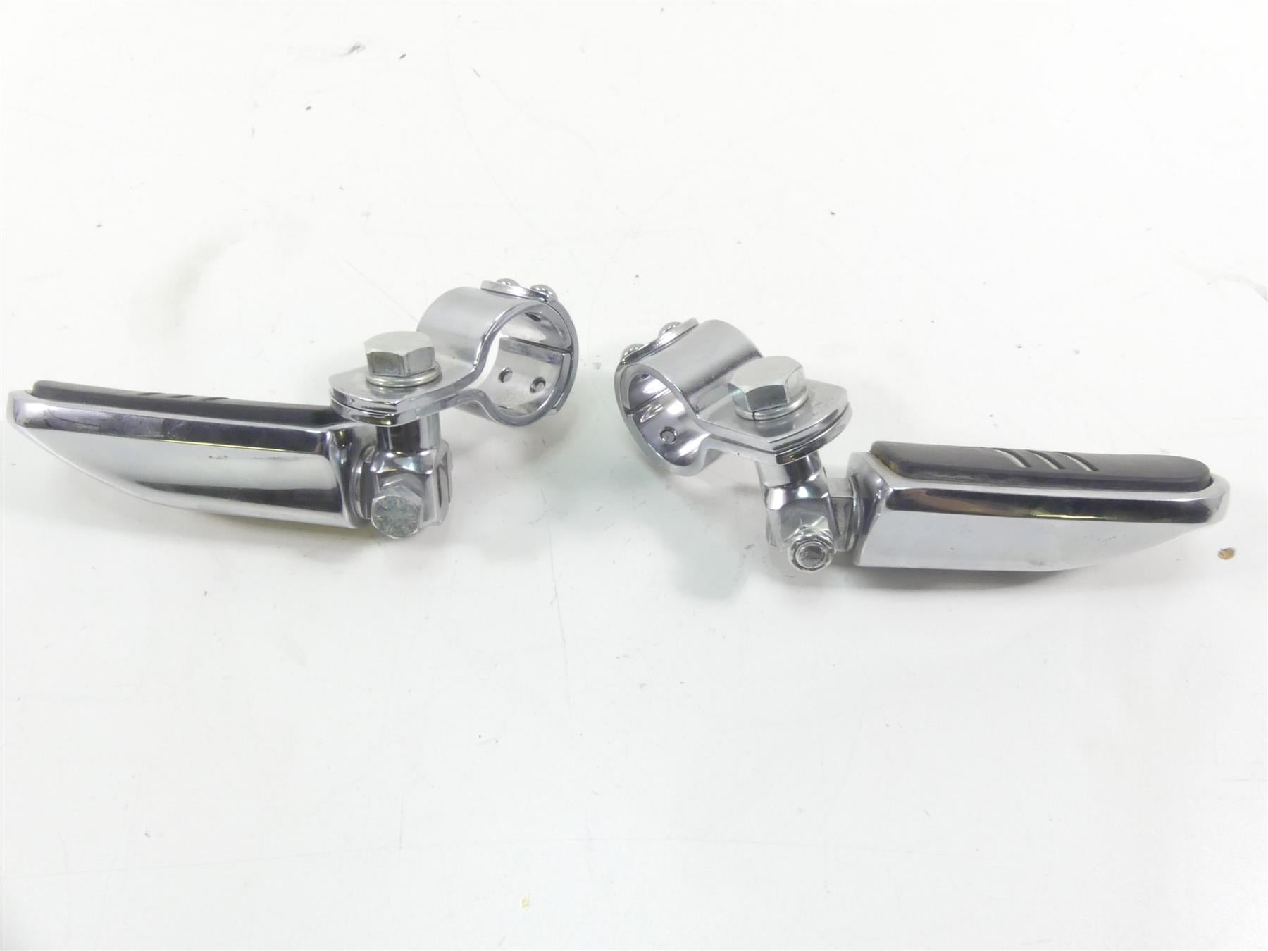 2014 Harley Touring FLHTK Electra Glide Chrome Highway Crashbar Footpeg Set {{ shop.shopifyCountryName }} - Mototech271