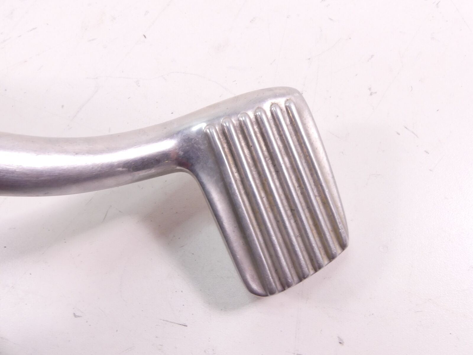 2009 Harley FXDC Dyna Super Glide Right Rider Driver Footpeg Brake Pedal 50649-9 {{ shop.shopifyCountryName }} - Mototech271