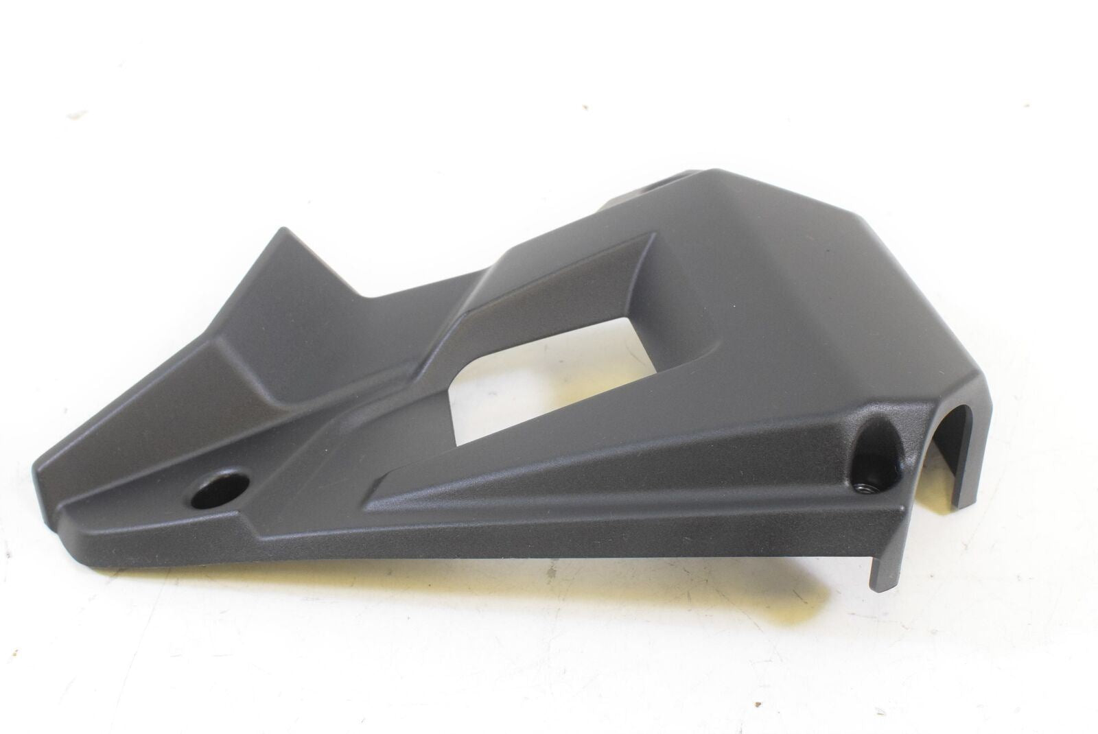 2013 Triumph Tiger 1215 Explorer XC Left Side Cover Fairing T2100461 {{ shop.shopifyCountryName }} - Mototech271