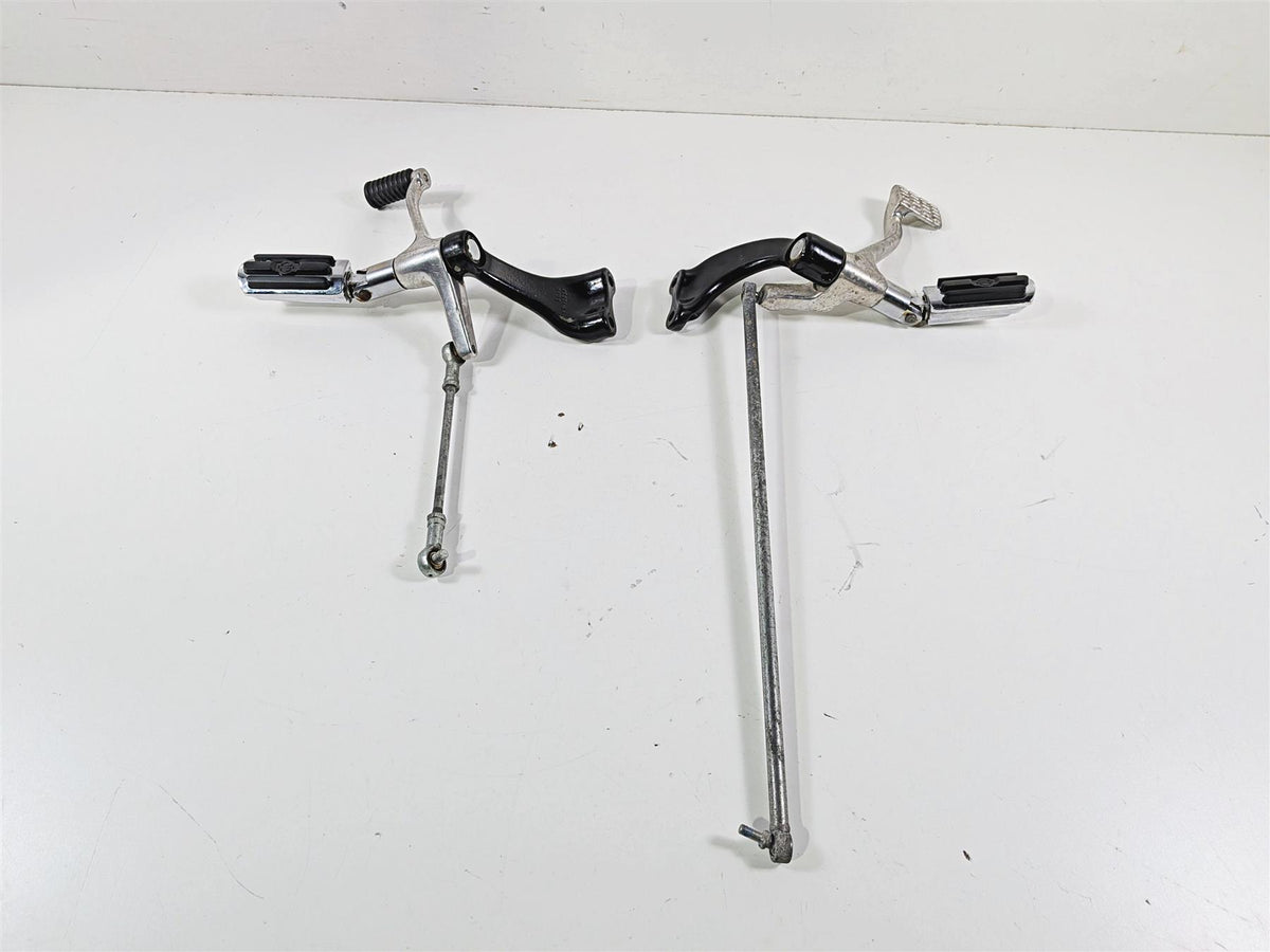 2006 Harley Sportster XL883 Low Left Right Front FW Foot Control Set 42651-04 {{ shop.shopifyCountryName }} - Mototech271
