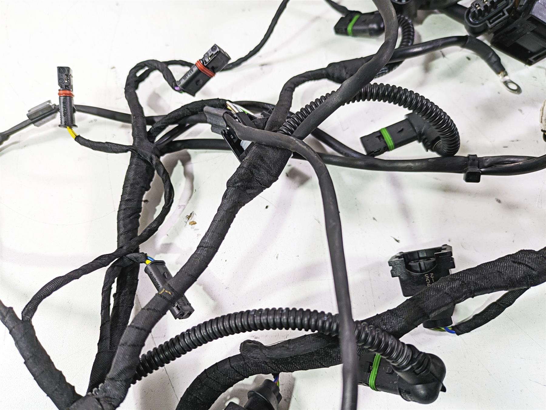 2017 BMW S1000R K47 Main & Engine Ddc Wiring Harness - Read 61118355087 {{ shop.shopifyCountryName }} - Mototech271