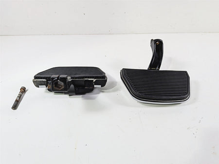 2012 Harley Softail FLSTF Fat Boy Passenger Footpeg Foot Peg READ 50943-05A {{ shop.shopifyCountryName }} - Mototech271