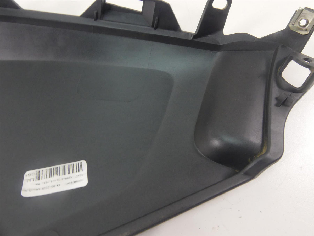 2019 BMW R1250GS K50 Right Main Tank Fairing Cover 46638563502 46638556636 {{ shop.shopifyCountryName }} - Mototech271