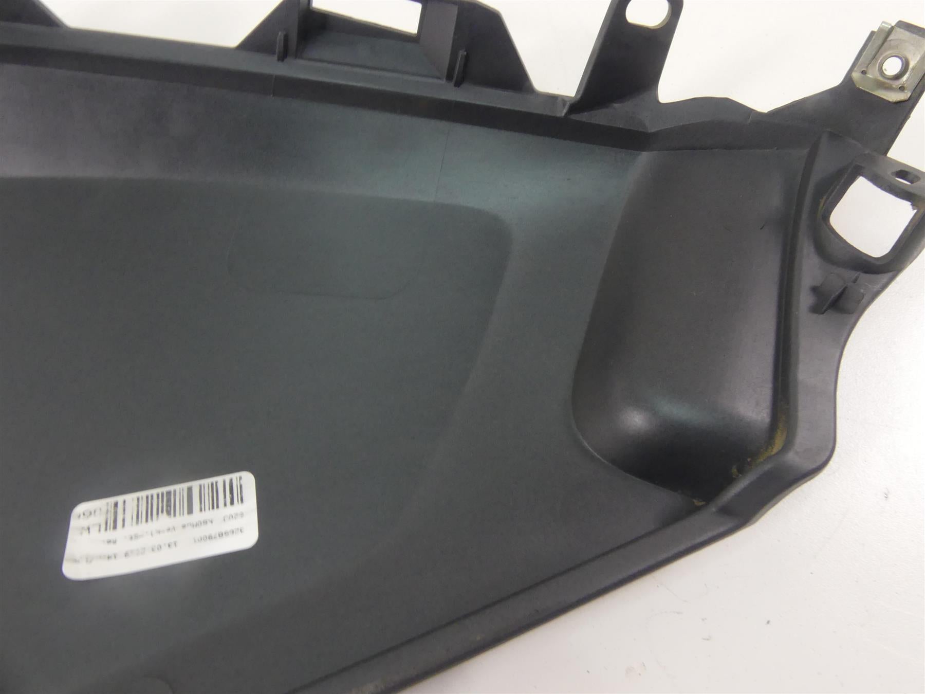 2019 BMW R1250GS K50 Right Main Tank Fairing Cover 46638563502 46638556636 {{ shop.shopifyCountryName }} - Mototech271
