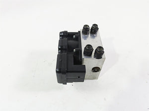 2011 Harley Touring FLHTCUSE CVO E-Glide Abs Brake Pump Module 40601-08A | Mototech271
