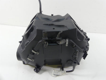 2018 Ducati Panigale 1100 V4 S Throttle Body Air Box Assembly 28221212B {{ shop.shopifyCountryName }} - Mototech271