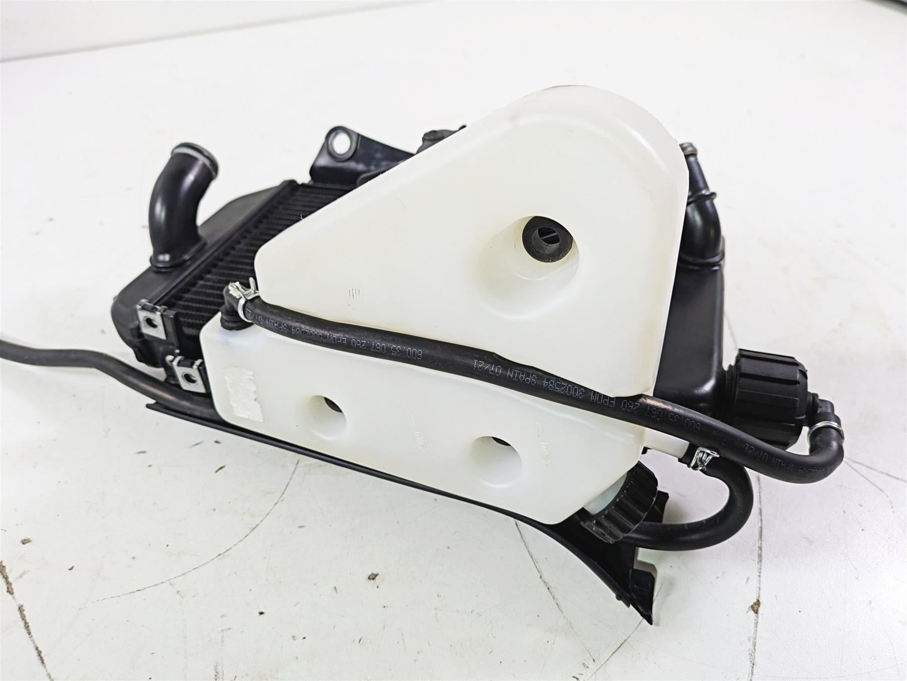 2022 KTM 1290 Super Adventure S Right Radiator Fan Set 61935008000 61935008033 {{ shop.shopifyCountryName }} - Mototech271
