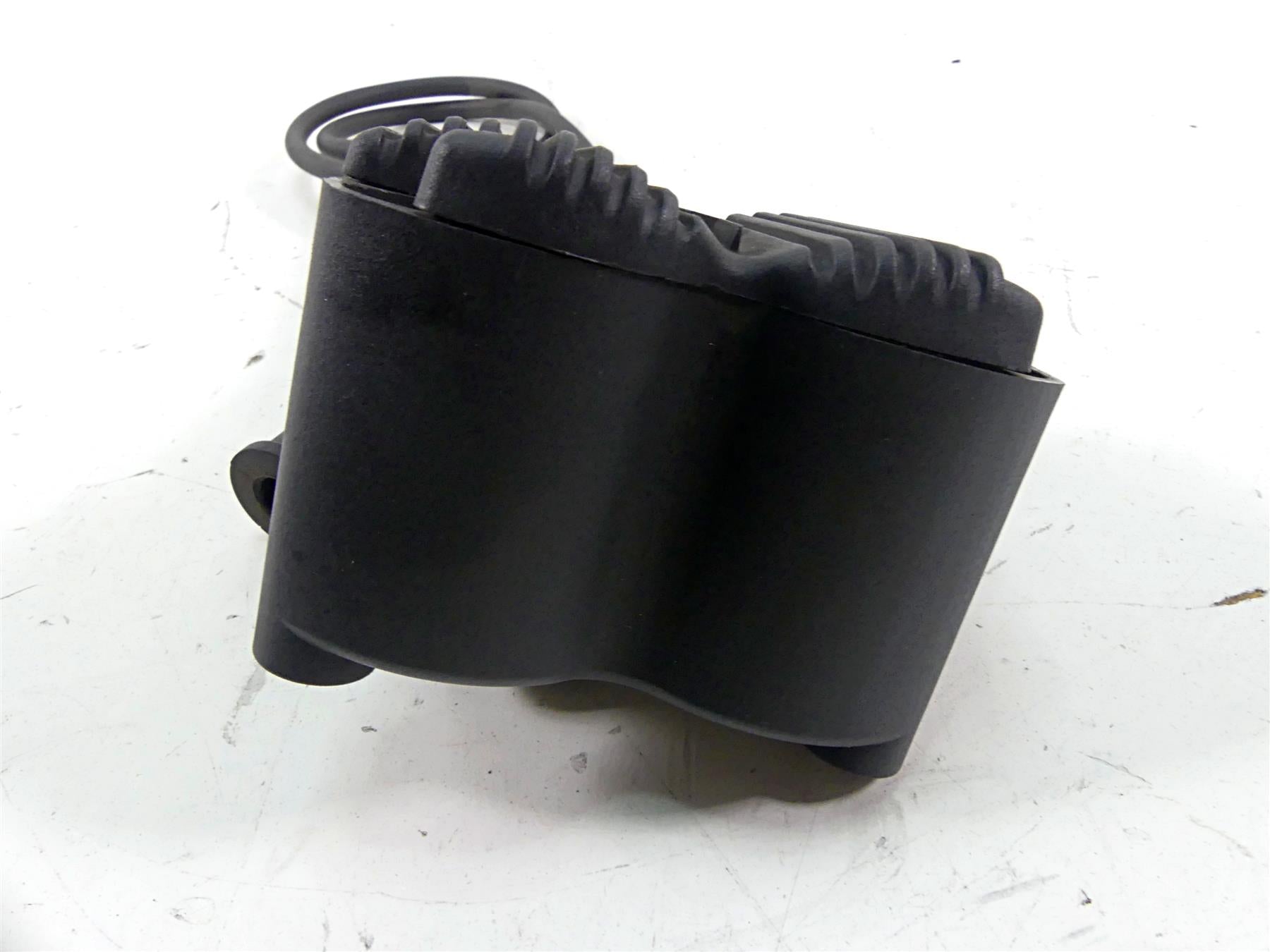 2006 Harley Touring FLHTCU SE E-Glide Ignition Coil Wires Plugs 31743-01 {{ shop.shopifyCountryName }} - Mototech271