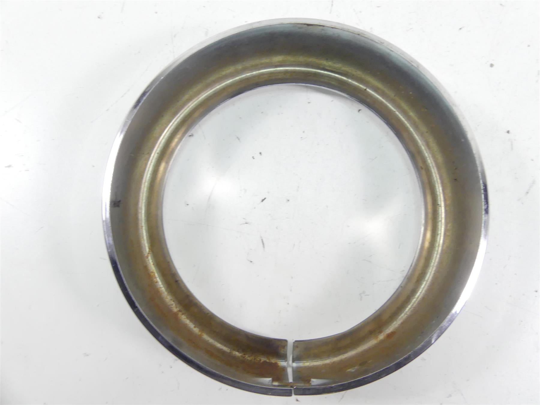 2005 Harley Touring CVO FLHTC SE Electra Glide Headlight Chrome Ring Cover {{ shop.shopifyCountryName }} - Mototech271
