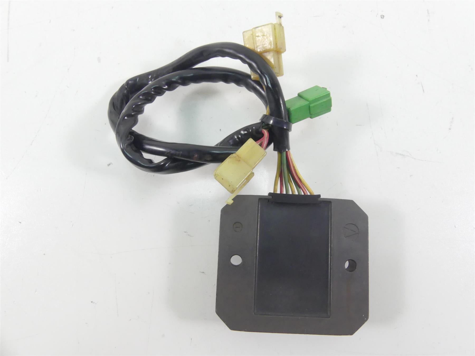 2007 Honda VT1100 C Shadow Spirit Rectifier Voltage Regulator 31600-MCK-A51 {{ shop.shopifyCountryName }} - Mototech271