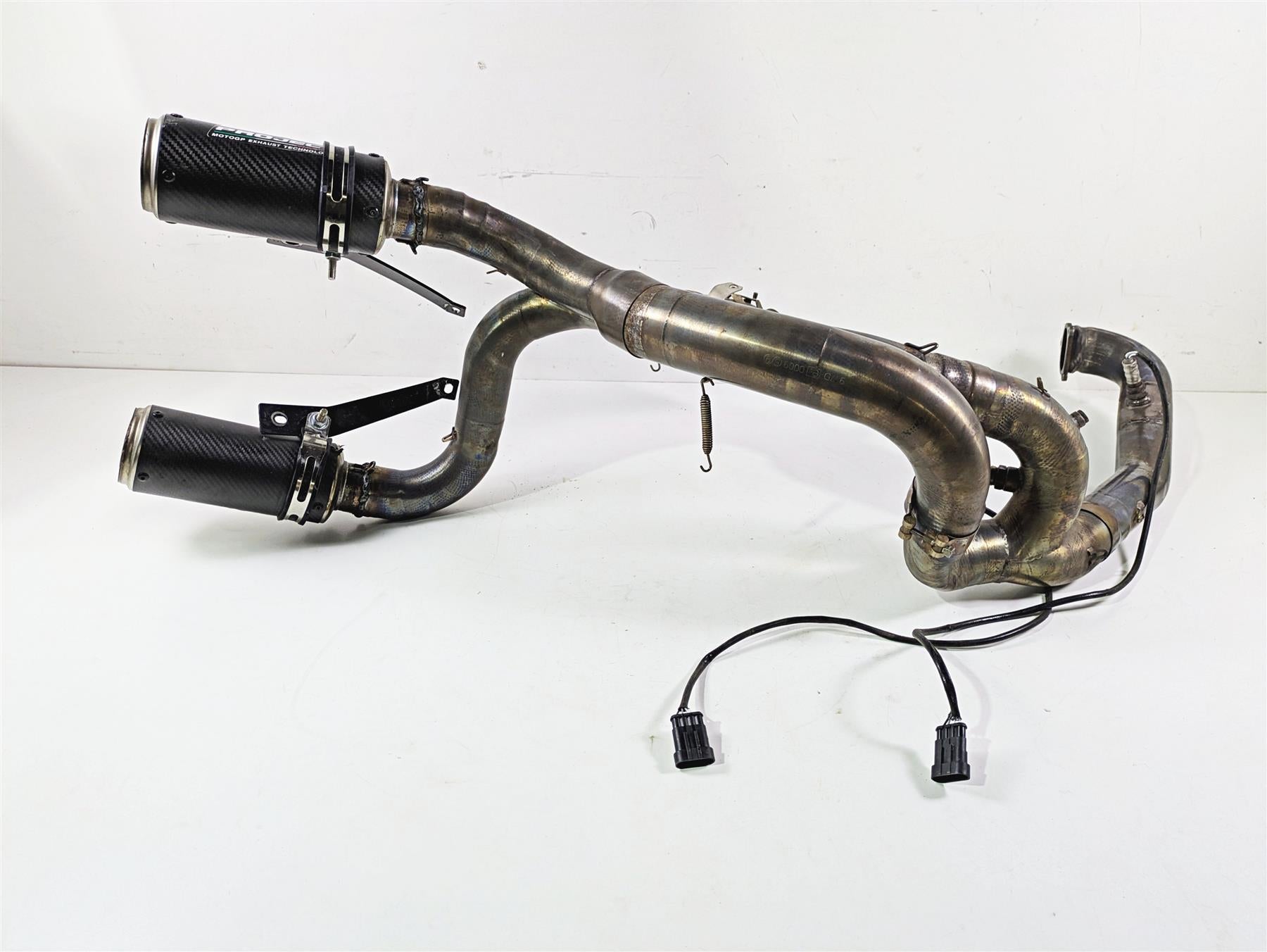 2010 Ducati Streetfighter 1098 S Sc Project Modified Exhaust System Bent {{ shop.shopifyCountryName }} - Mototech271