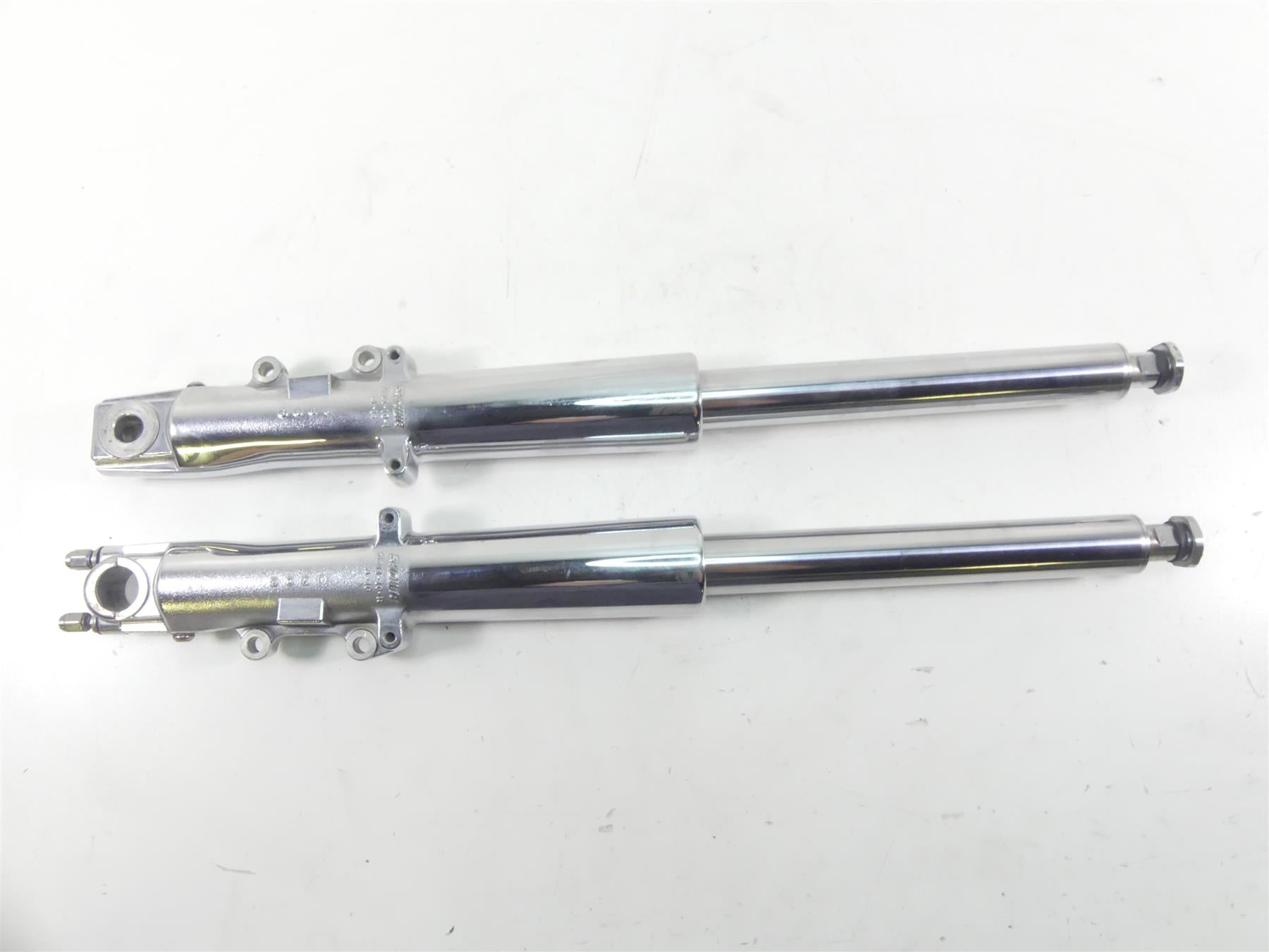 2010 Harley Touring FLHX Street Glide Nice Chrome 41mm Front Forks 46502-09 {{ shop.shopifyCountryName }} - Mototech271