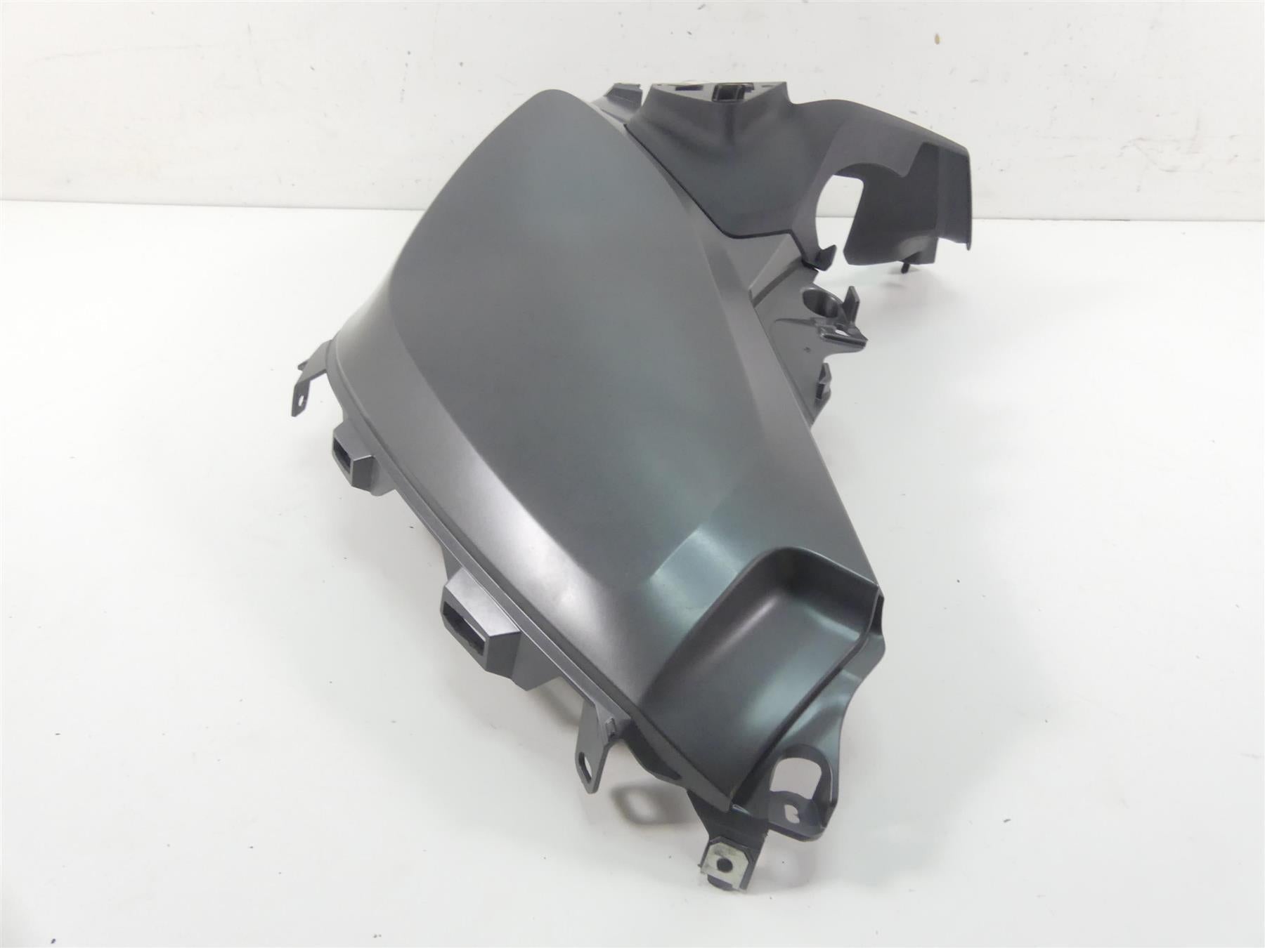 2019 BMW R1250GS K50 Right Main Tank Fairing Cover 46638563502 46638563504 {{ shop.shopifyCountryName }} - Mototech271