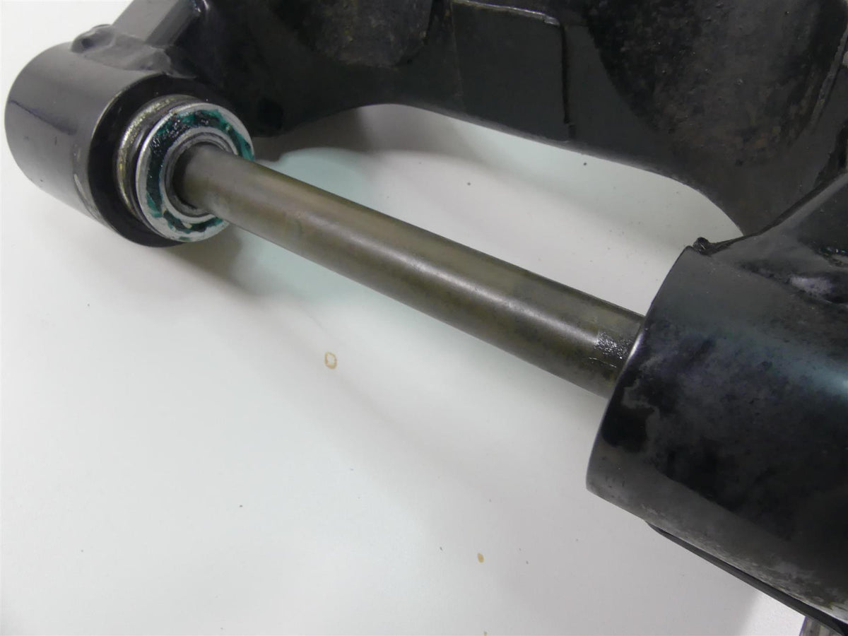1999 Harley Dyna FXDL Low Rider Rear Swing Arm Swing Arm + 3/4" Axle 47820-90A {{ shop.shopifyCountryName }} - Mototech271