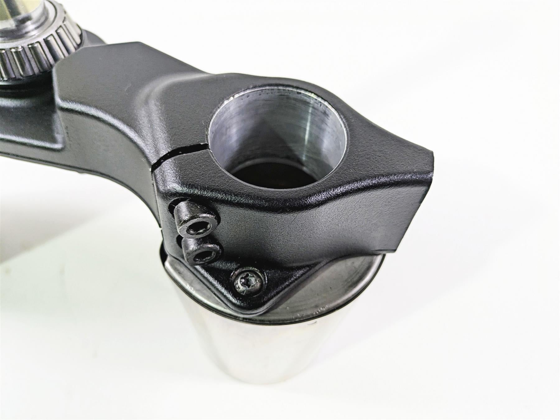2016 Indian Chief Classic Lower Triple Tree Steering Yoke Stem 5138386 {{ shop.shopifyCountryName }} - Mototech271