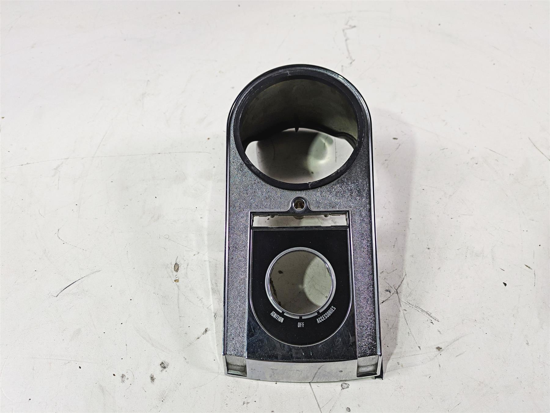 2004 Harley Softail FLSTF Fat Boy Fuel Gas Petrol Tank Dash Cover 71273-00A {{ shop.shopifyCountryName }} - Mototech271