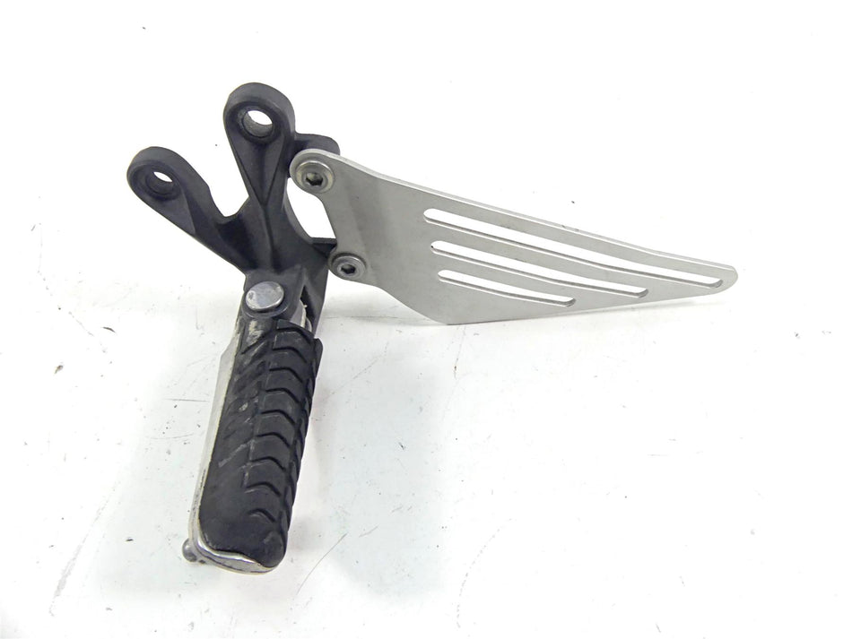 2017 Kawasaki ZX1400 ZX14R Ninja Front Left Rider Footpeg + Mount 35063-1337 {{ shop.shopifyCountryName }} - Mototech271
