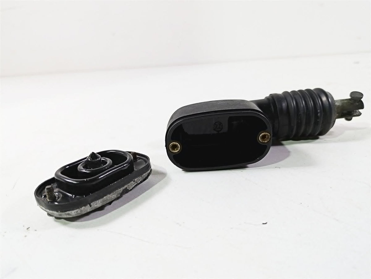 2008 Harley FLSTSB Cross Bones Rear Brake Master Cylinder - Read 41767-05E {{ shop.shopifyCountryName }} - Mototech271
