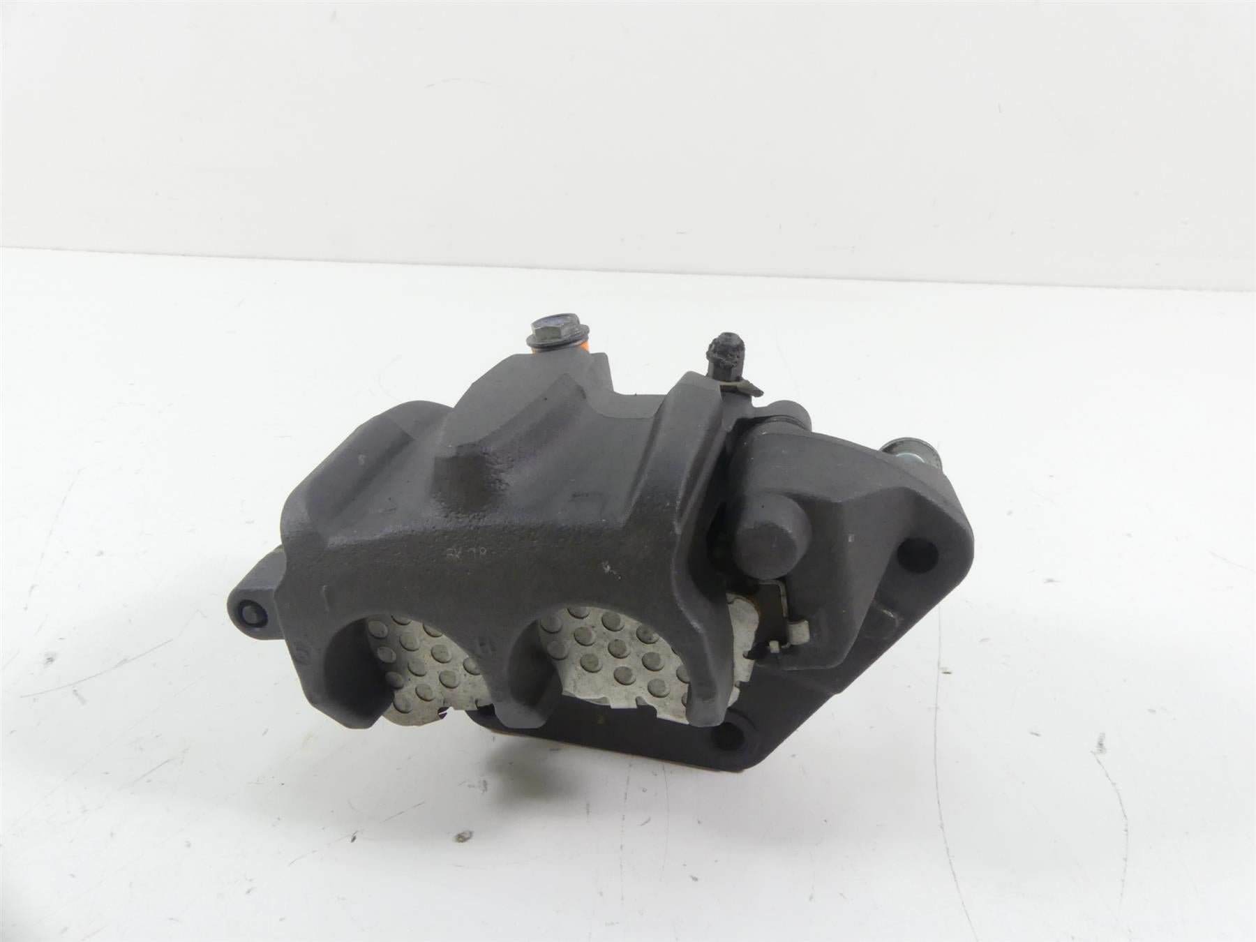 2002 Harley XL1200 Sportster Front Brake Caliper -Read 44046-00 {{ shop.shopifyCountryName }} - Mototech271