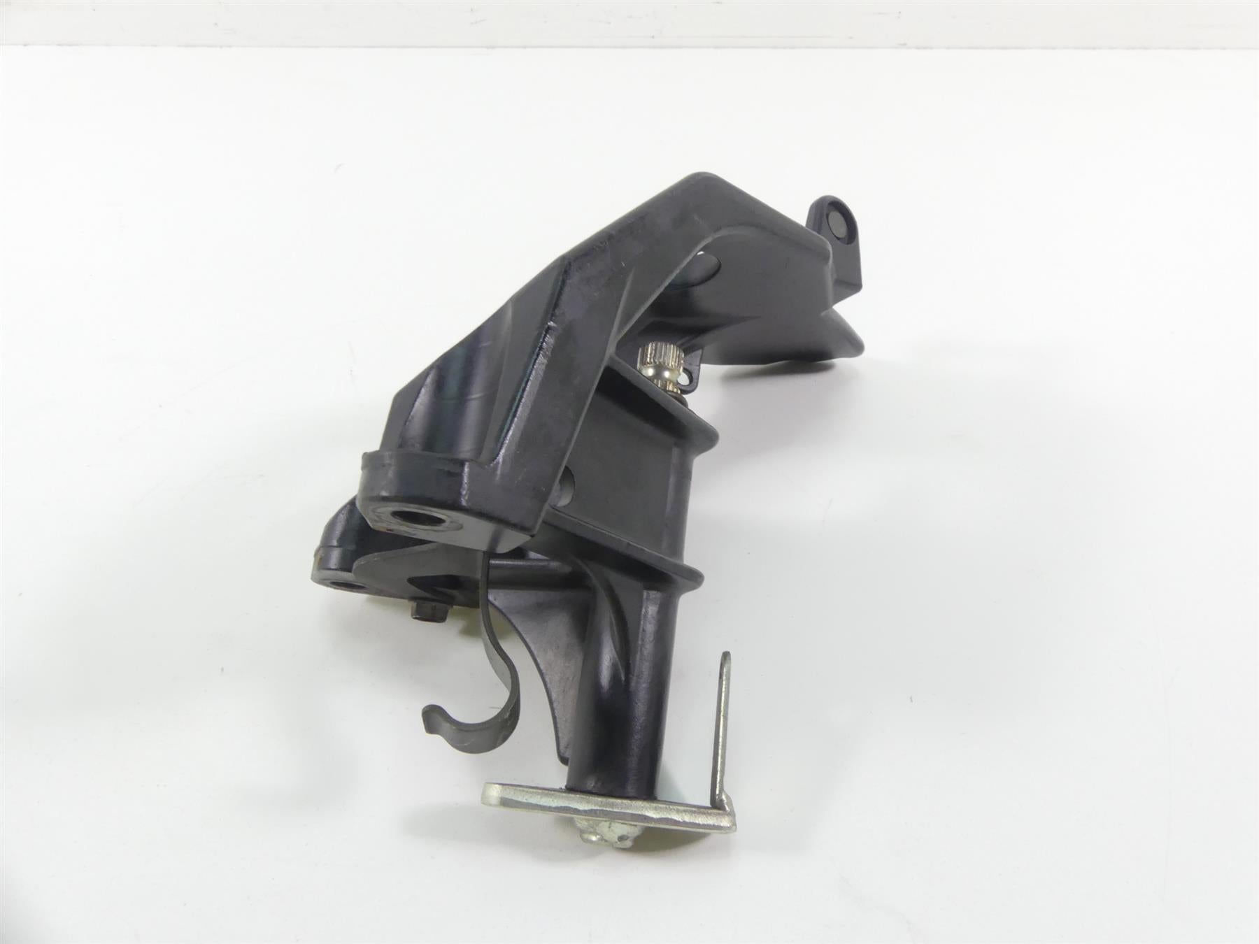 2007 Suzuki M109R VZR1800 Boulevard Right Rider Footpeg Bracket 43511-48G00 {{ shop.shopifyCountryName }} - Mototech271