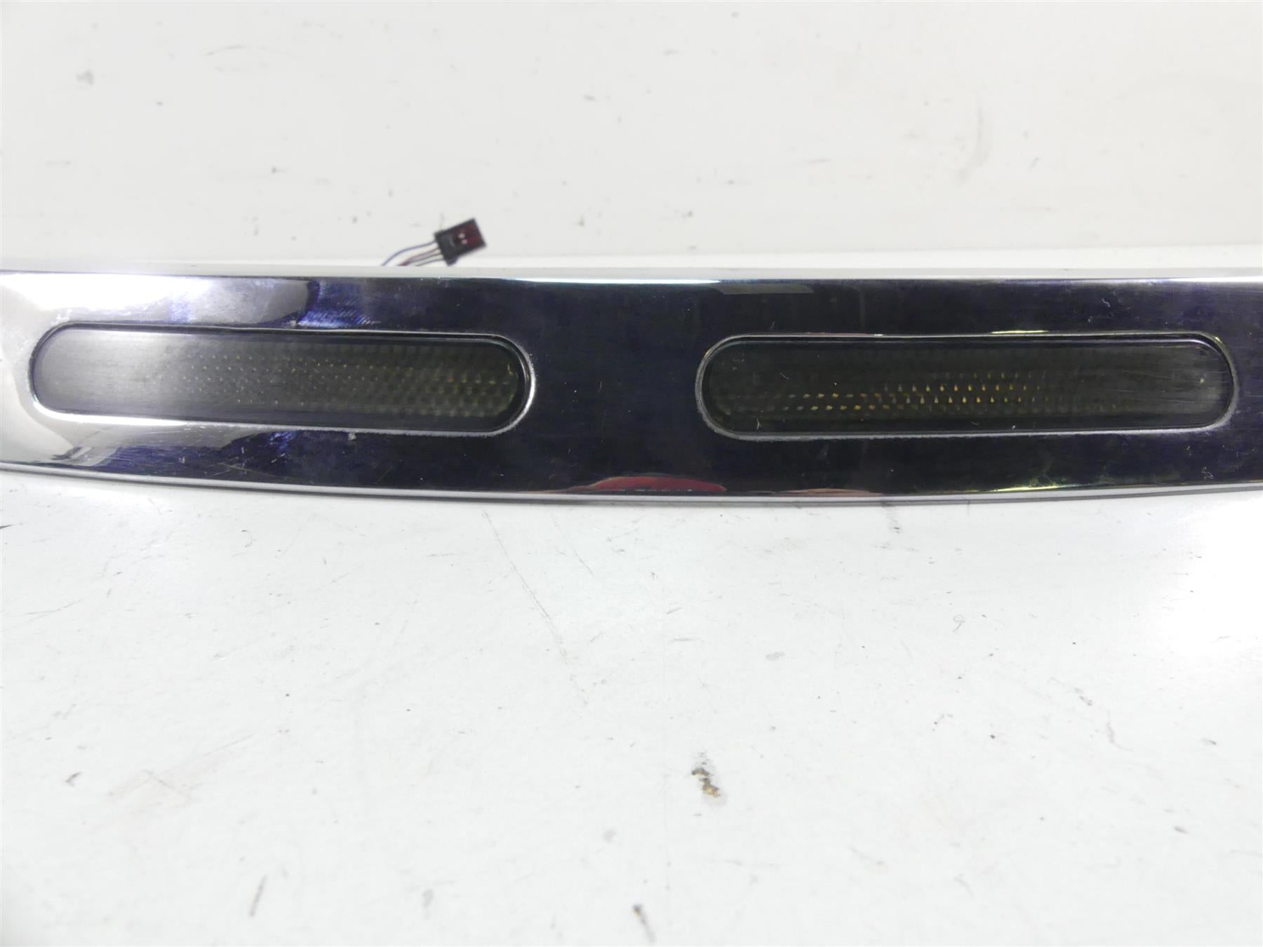 2005 Harley Touring CVO FLHTC SE Electra Glide Front Fairing Led Trim Light {{ shop.shopifyCountryName }} - Mototech271
