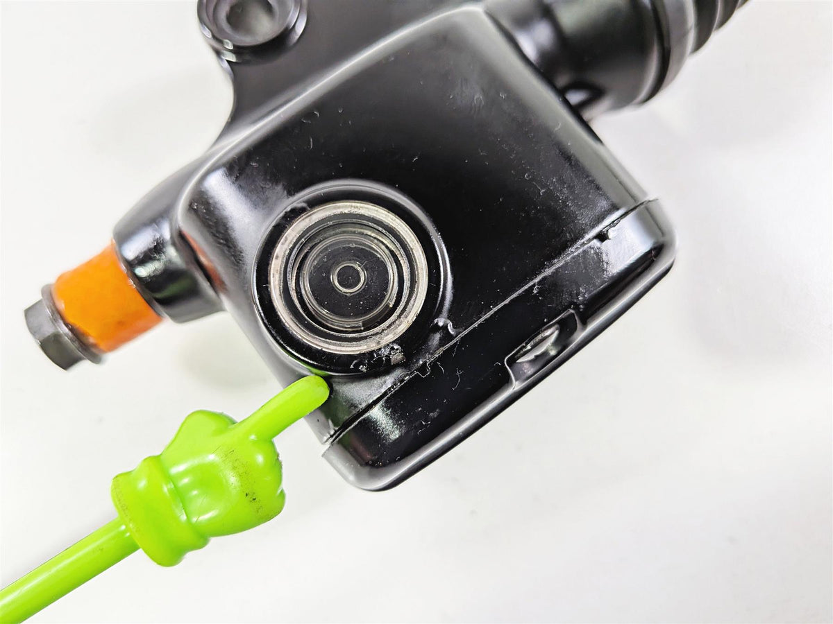 2014 Harley Touring FLHTK Electra Glide Rear Brake Master Cylinder 41700028A-Mototech271