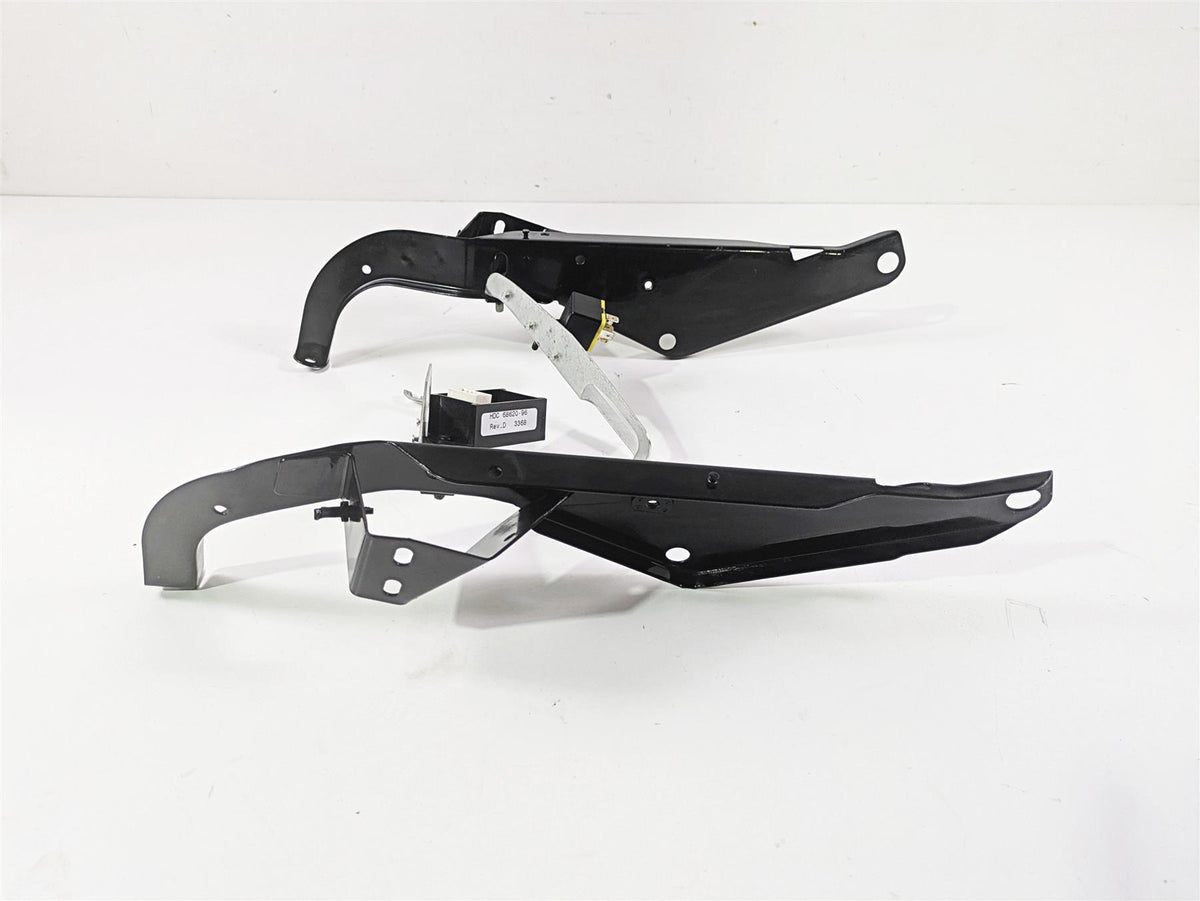 1999 Harley Touring FLHTCUI E-Glide Front Fairing Mount Set 58478-96B 58479-96B {{ shop.shopifyCountryName }} - Mototech271