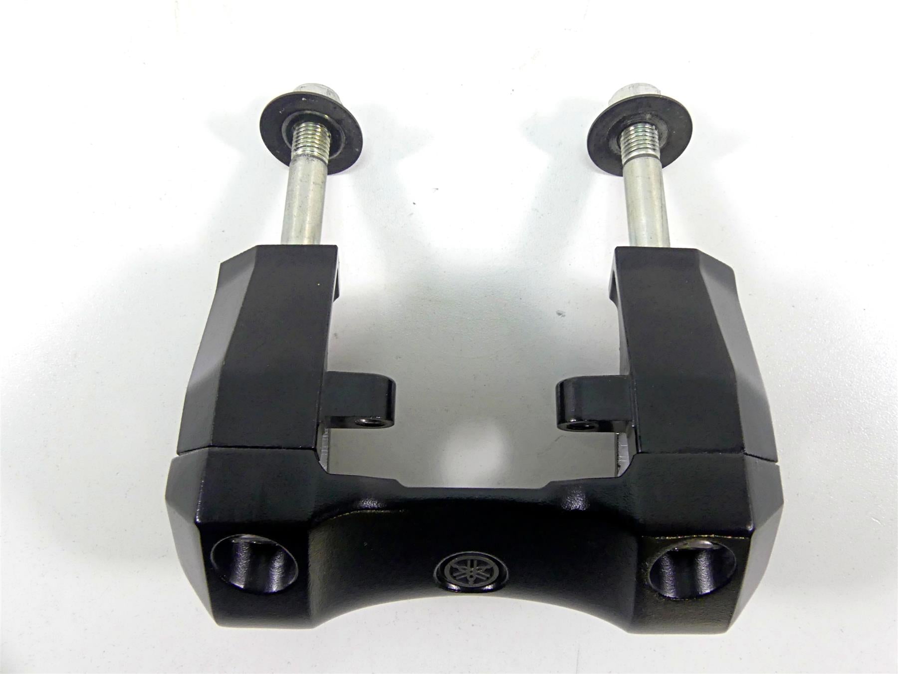 2012 Yamaha VMX17 VMAX 1700 Handlebar Riser Holder Set 2S3-23857-00 2S3-23441-00 {{ shop.shopifyCountryName }} - Mototech271