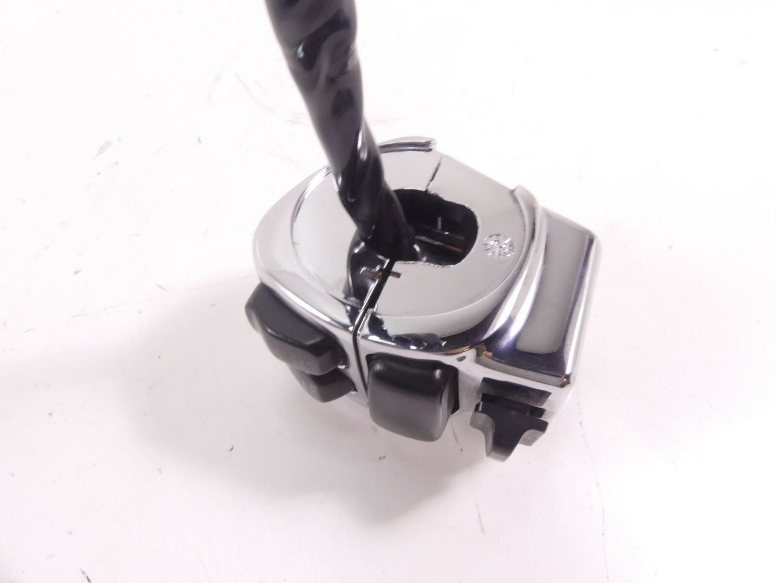 2005 Harley Touring CVO FLHTCSE Electra Glide Left Control Switch -Read 71597-9 {{ shop.shopifyCountryName }} - Mototech271