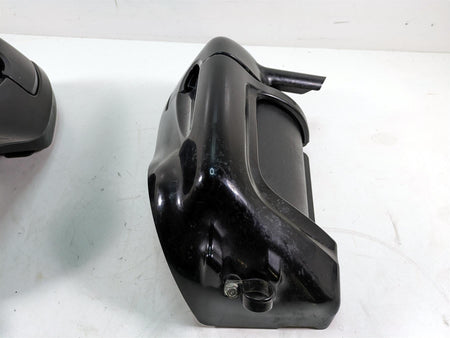 2006 Harley Touring FLHTCUI Electra Glide Lower Leg Fairing Cover Set 58817-05A {{ shop.shopifyCountryName }} - Mototech271