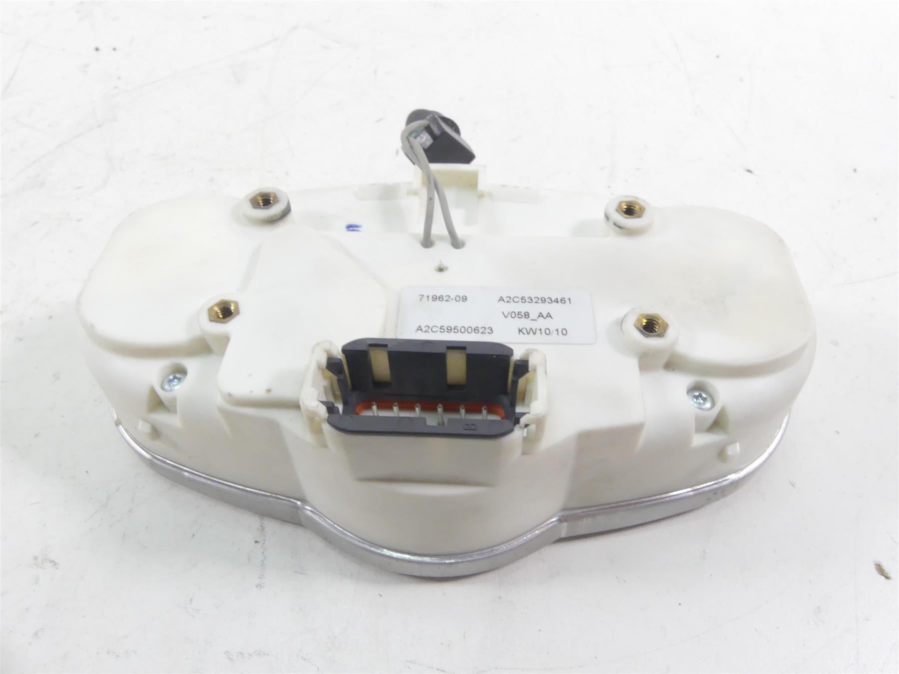 2011 Harley VRSCF Muscle Rod Speedometer Gauges Instrument 17K 71962-09 {{ shop.shopifyCountryName }} - Mototech271