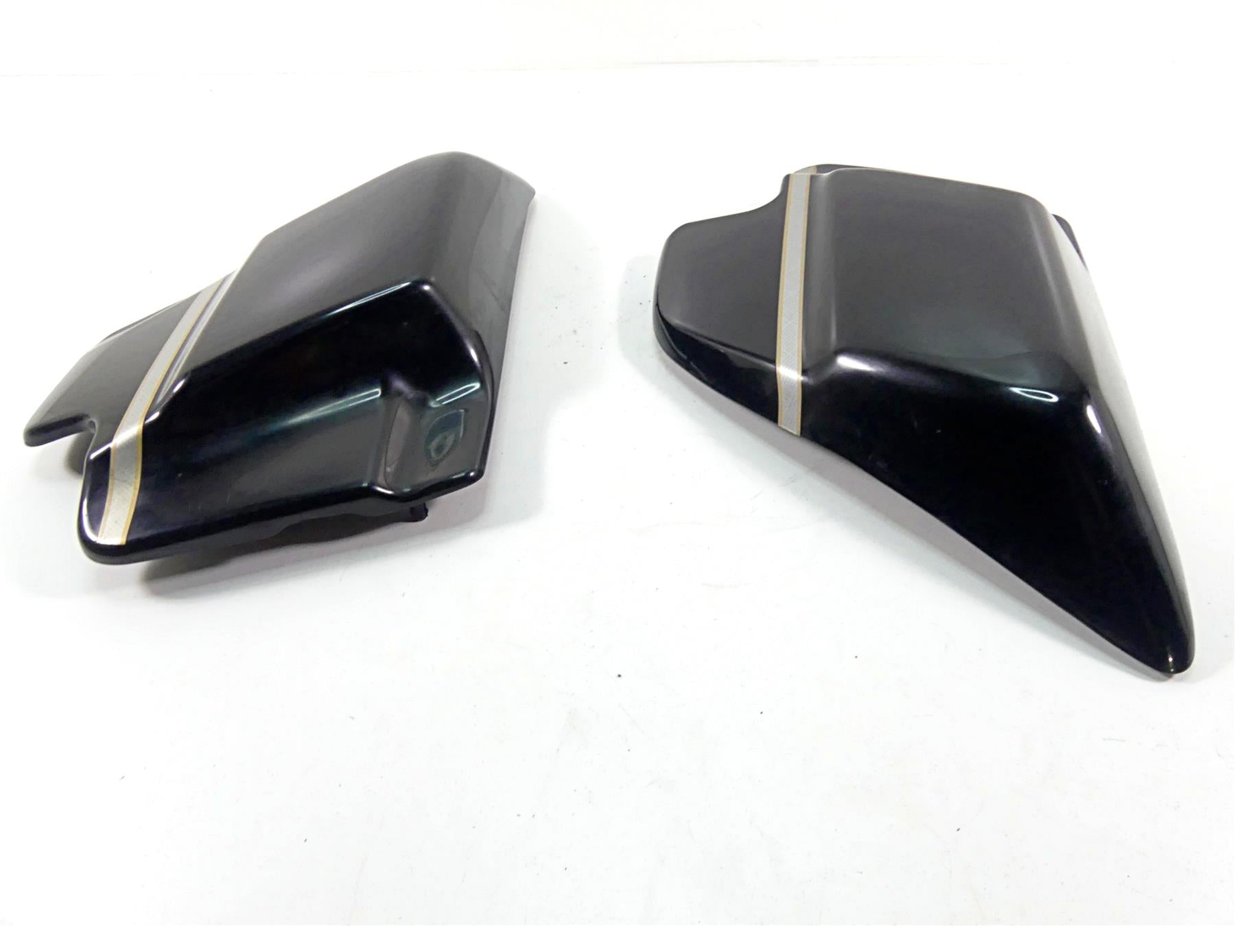 2003 Harley Touring FLHTCI E-Glide 100TH Side Cover Fairing Set 66048-97 {{ shop.shopifyCountryName }} - Mototech271