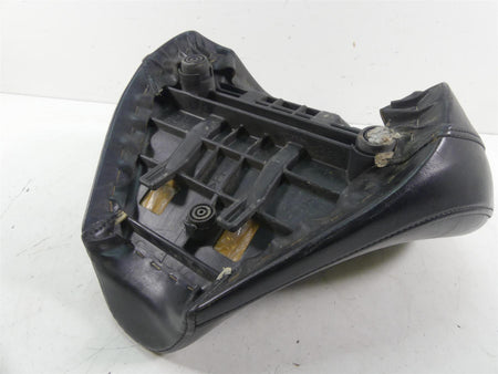2002 Yamaha XVS1100 V-Star Front Rider Driver Seat Saddle - Nice 5KS-24710-00-00 {{ shop.shopifyCountryName }} - Mototech271