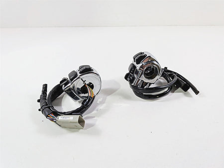 2011 Harley Touring FLHTCU CVO Electra Glide Left Right Control Switch 71682-06A-Mototech271