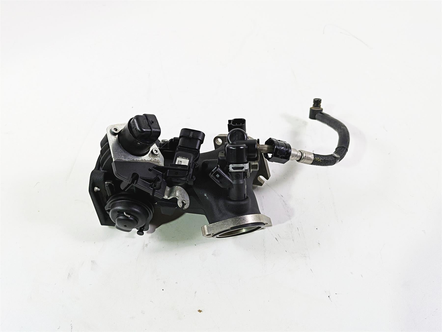 2016 Harley FXDL Dyna Low Rider Throttle Body Fuel Injection 27708-10A 27618-06A {{ shop.shopifyCountryName }} - Mototech271