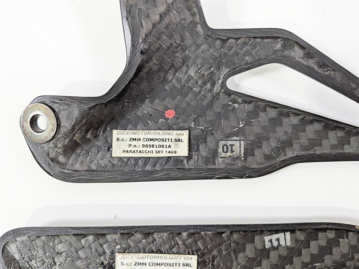 2019 Ducati Panigale V4S V4 S Corse Performance Carbon Fiber Heel Guard Set 96981061A {{ shop.shopifyCountryName }} - Mototech271