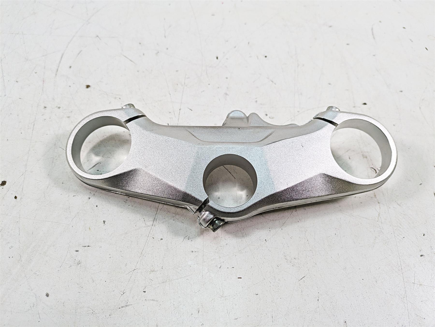 2013 MV Agusta F3 675 ERA Upper Triple Tree Steering Clamp 8000B5703 {{ shop.shopifyCountryName }} - Mototech271
